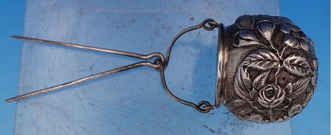 Tea Strainer french style wt 1.2ozt 6 1/2